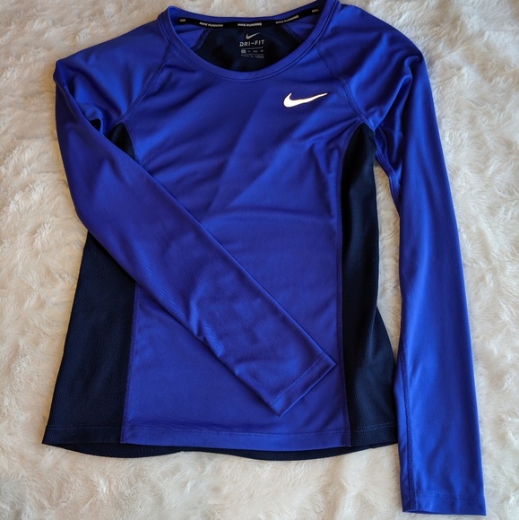 Nike Running Shirt - Picture 1 of 2